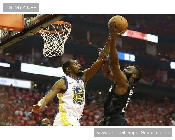 杜兰特表现低迷，火箭凭借深厚阵容继续取胜，火箭招募杜兰特